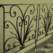 La rampe d'escalier en fer forgé classique dessinée par MS Poirier